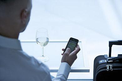 《使命召唤19》与《暗黑4》联动确认 莉莉丝战不停